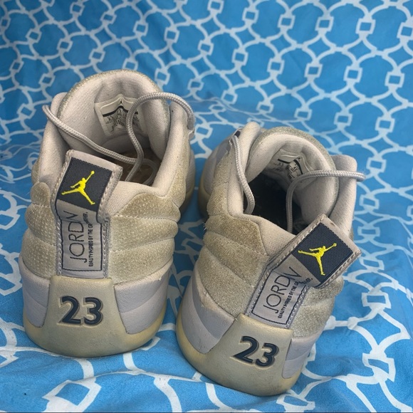 Nike Air Jordan 12 Low Women’s size 10 Wolf Grey Retro OG Rare cool shoes top sp - Picture 3 of 12